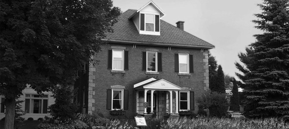 Auberge Nuits De St-Georges Bromont Exterior photo
